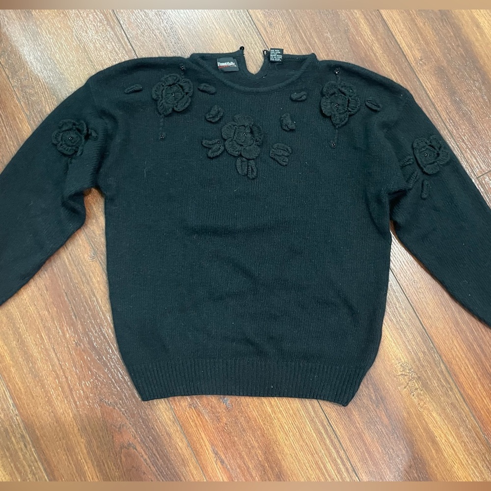 Beautifully Mine Silk And Angora Blend Floral Sweater 00s Y2K Chic Women’s Med
